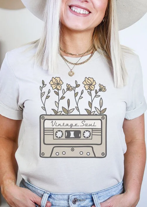 women's tops for black-tie affairsVintage Soul Cassette Tee