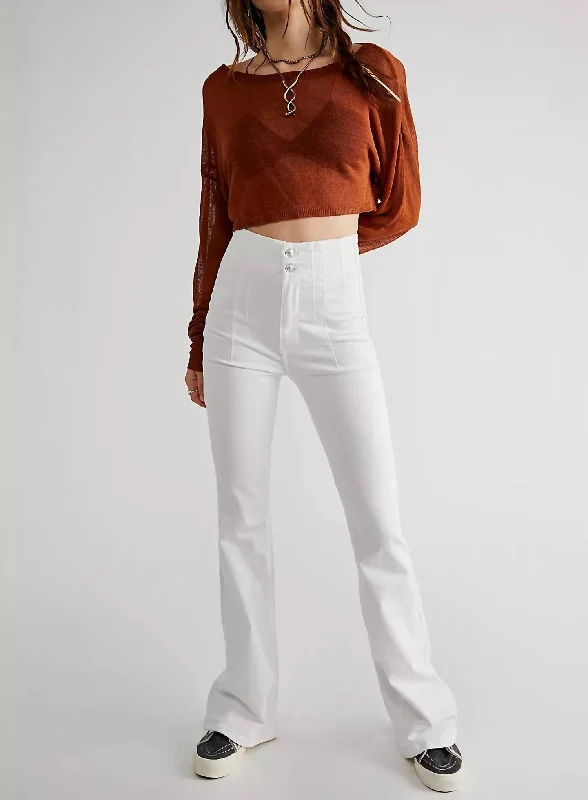 women's denim jeans with button-fly closureJayde Flare In Pure White