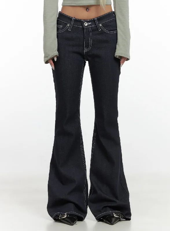 women's distressed denim jeans with holesJolie Classic SlimFit Cotton Bootcut Jeans CS425