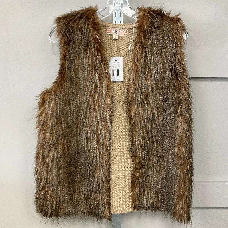 women's coats with cinched waistsVest Faux Fur & Sherpa By Pink Republic In Animal Print, Size: L