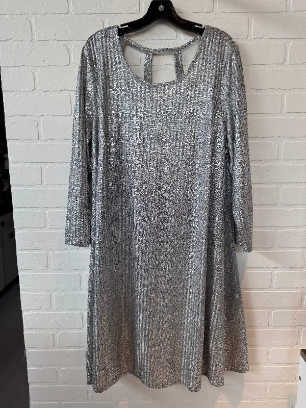 women's bespoke dressesDress Party Midi By Torrid In Silver, Size: 3x