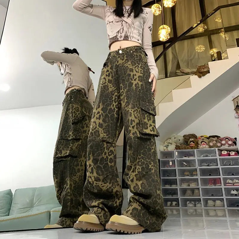 women's workout pantsLeopard Print Cargo Pants High-waisted Retro Loose Pants