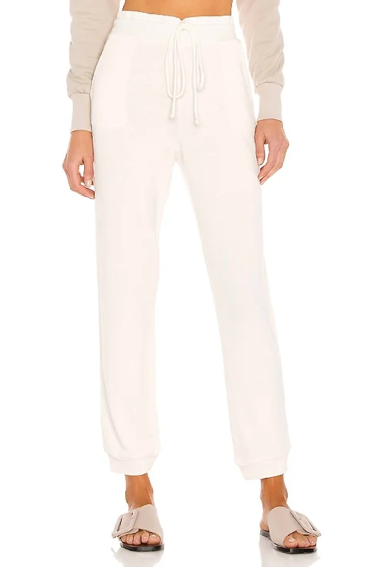 women's plus-size pantsCuffed Jogger In Off White