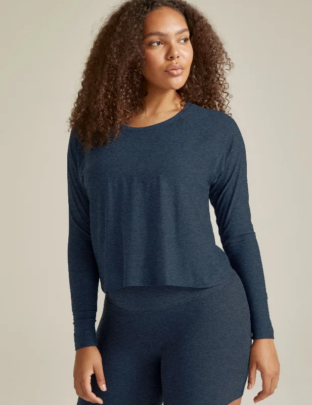 women's limited-edition dressesFeatherweight Daydreamer Pullover